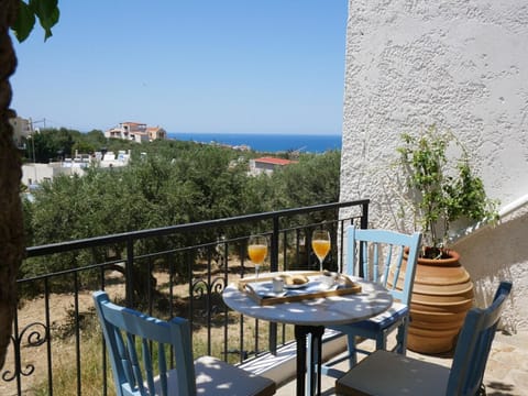 View (from property/room), Balcony/Terrace