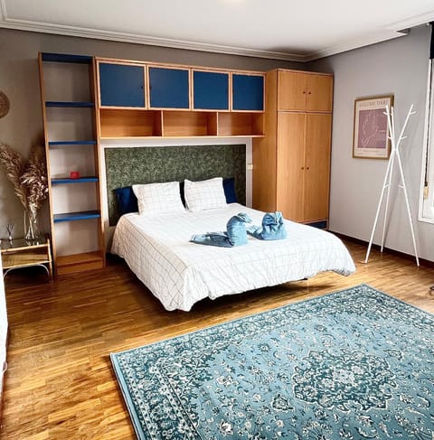 Bed, Photo of the whole room, Bedroom, towels, wardrobe