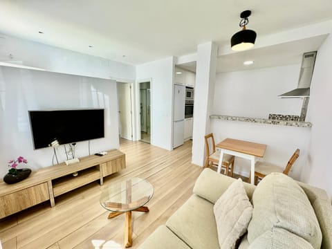 TV and multimedia, Kitchen or kitchenette, Dining area