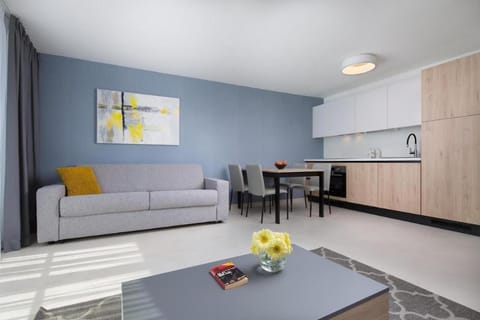 Maris Suite Garden Palace Apartment in Istria County