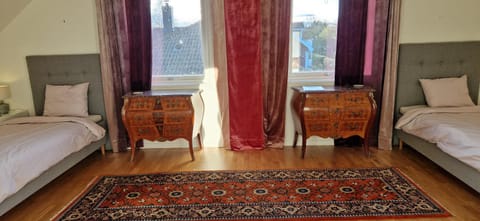 Lila rummet - Rum i familjärt boende, 1 tr upp - Sängkläder och handdukar ingår Vacation rental in Kalmar County, Sweden