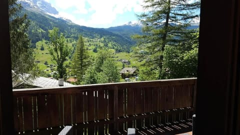 Day, Natural landscape, Balcony/Terrace, Mountain view