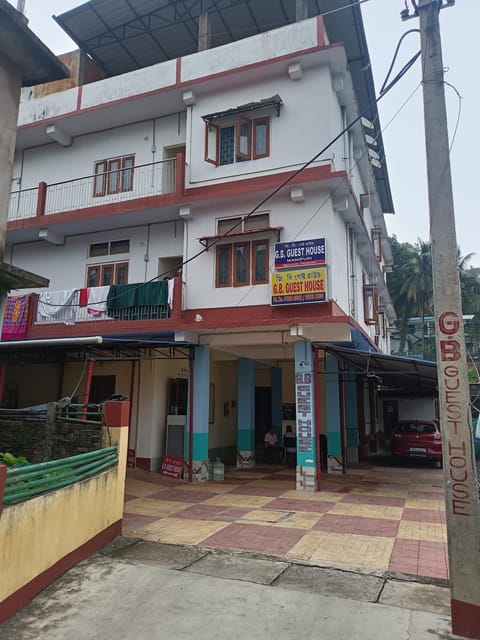 Property building, Facade/entrance, View (from property/room)