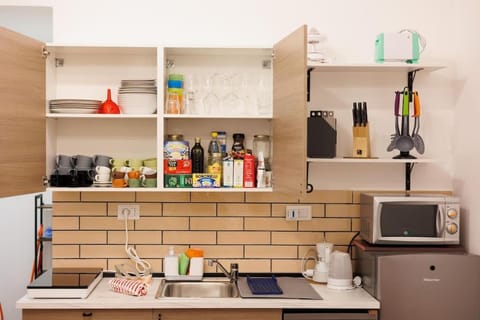 Dante Apartament for Group and Family By HouseinNaples Apartment in Naples