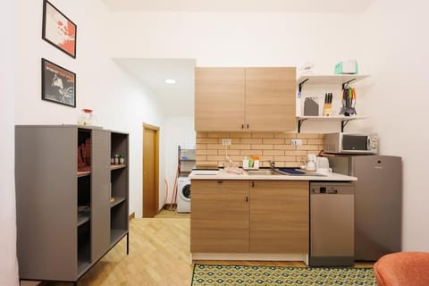 Dante Apartament for Group and Family By HouseinNaples Apartment in Naples