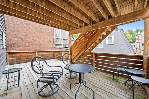 1BR - Walk to Convention Center & Stadiums Apartment in Covington