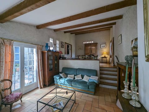 Maison provençale 4 chambres entre Six Fours les plages et les Sablettes Villa in La Seyne-sur-Mer