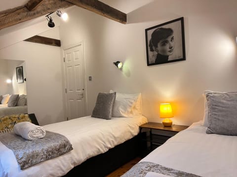 Newcastle City Centre Loft Gem Apartment in Newcastle upon Tyne