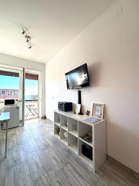 Natural landscape, Living room