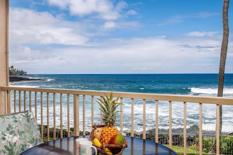 Kona Reef#A12 House in Holualoa