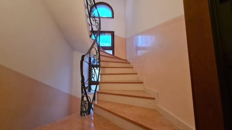 Gold & Silver Apartment in Termoli