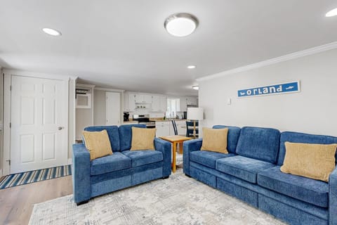 Heart Pond Hideaway Annex Apartment in Orland