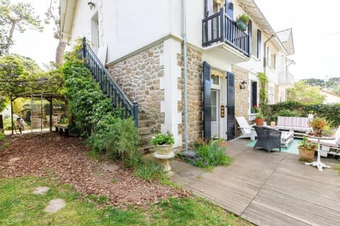 Grande Chambre équipée dans maison Bauloise proche mer kitch sde wc lit 160 Vacation rental in Pornichet