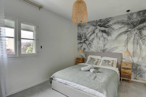 Le Nid Douillet Apartment in Montigny-le-Bretonneux