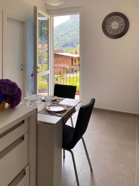 Natural landscape, Dining area, Mountain view