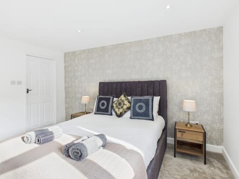 Jays modern guest house Bed and Breakfast in Metropolitan Borough of Solihull