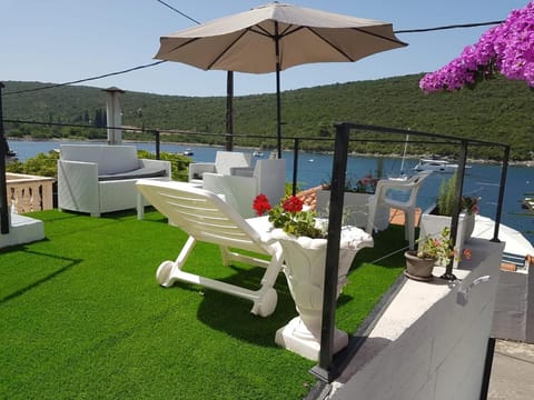 Patio, Balcony/Terrace