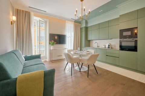 Living room, kitchen
