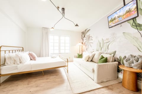 Living room, Bedroom