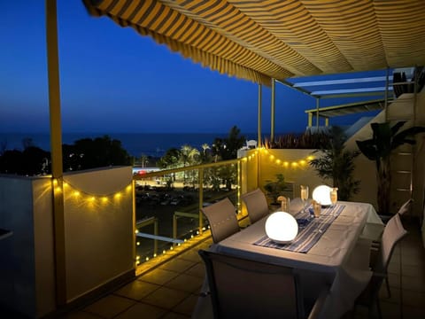 Off site, Night, View (from property/room), Balcony/Terrace, Garden view, Sea view, Area and facilities, Dinner