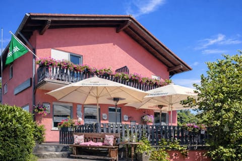 Property building, Balcony/Terrace, Balcony/Terrace