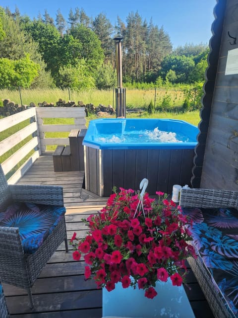 Garden, Hot Tub, Balcony/Terrace, Garden view, furniture, furniture
