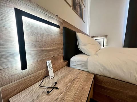 Modern Business Flat - Courts et moyens séjours Apartment in Liège