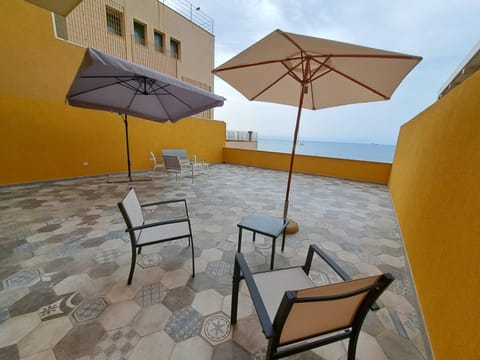 View (from property/room), Balcony/Terrace, Sea view