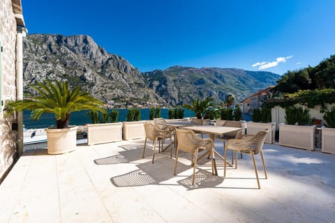 Seaside Stone House - Bella Vista House in Muo