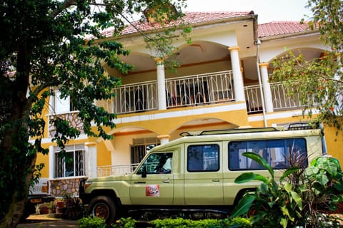 Property building, Parking