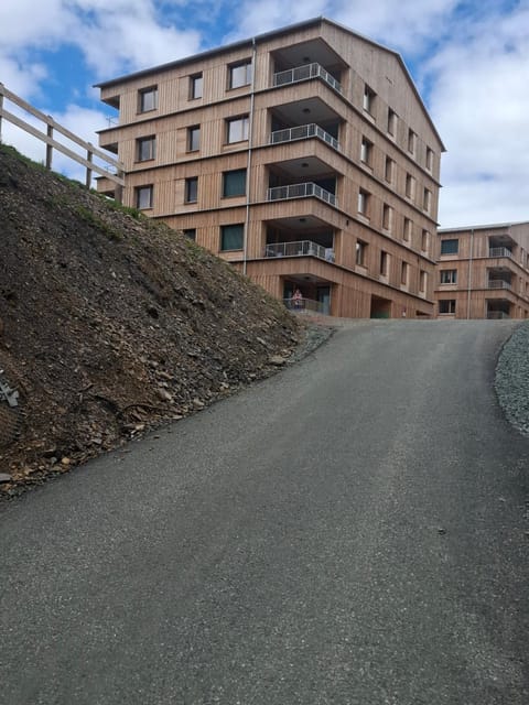 Property building, Street view