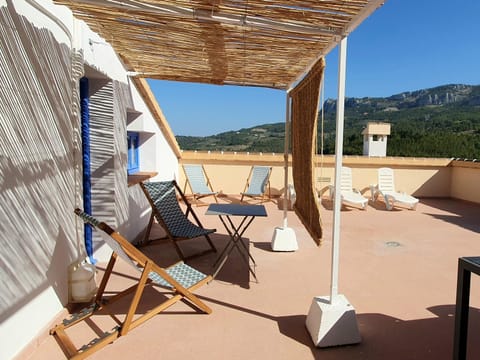 Natural landscape, View (from property/room), Balcony/Terrace, Balcony/Terrace, Mountain view