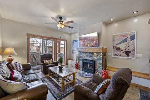 The Grizzly Condo at Bear Hollow House in Summit Park