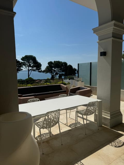 Balcony/Terrace, Balcony/Terrace