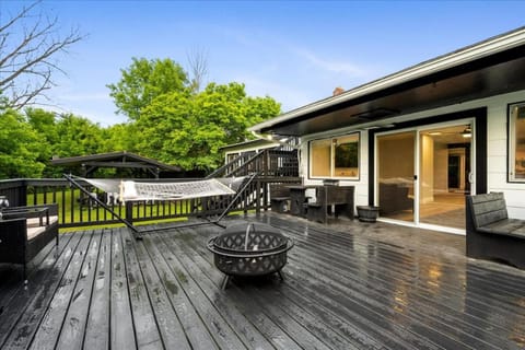 Whitewater The Main Sail Oneida Lake Sleeps 11 House in Oneida Lake