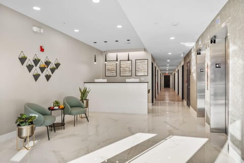 Lobby or reception, Seating area