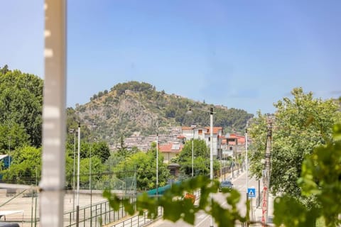 Spring, Day, Neighbourhood, Natural landscape, Mountain view