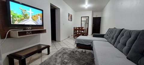 Communal lounge/ TV room, TV and multimedia, Living room, Evening entertainment
