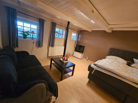 Living room, Bedroom