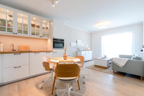 Kitchen or kitchenette, Living room, Dining area