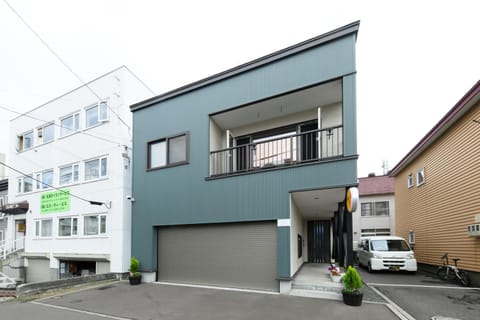 Property building, Day, Parking