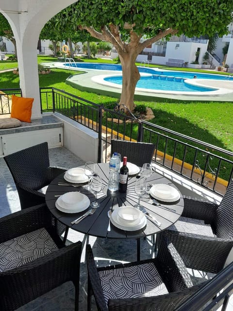 Garden, Balcony/Terrace