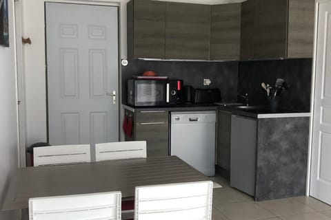 Comfortable nest just a stone's throw from the sea Apartment in Le Pouliguen