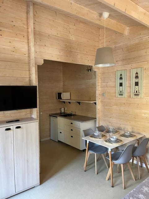 Sosenkowo Domki Letniskowe Nature lodge in West Pomeranian Voivodeship, Poland