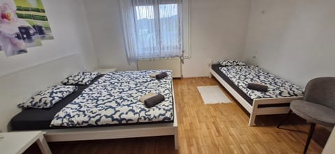 Apartma Pers Apartment in Bled