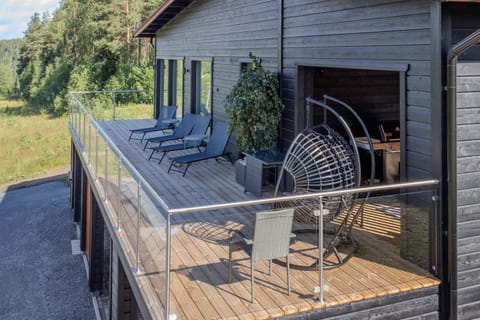 Property building, Patio, Day, View (from property/room), Balcony/Terrace