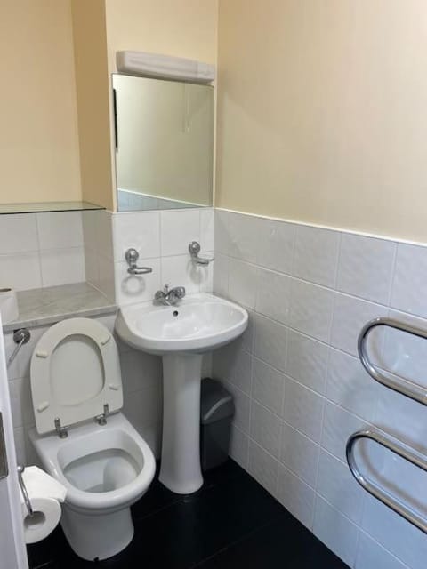 Corran Meadbh House in Lahinch