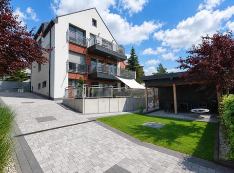 Property building, Activities, Activities, Area and facilities, Area and facilities