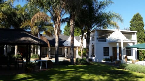 Property building, Patio, Garden