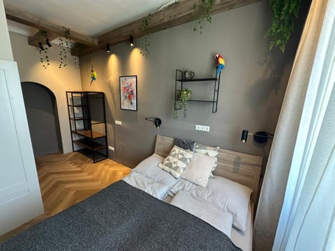 Bed, Photo of the whole room, Bedroom, towels, wardrobe, air conditioner